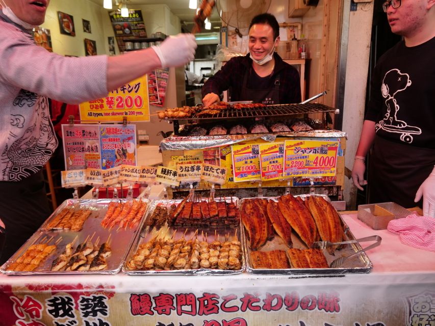 Tokyo: Tsukiji Fish Market Tour with 6 Stops & Seafood Lunch - Starting at Tsukiji Hongan-ji