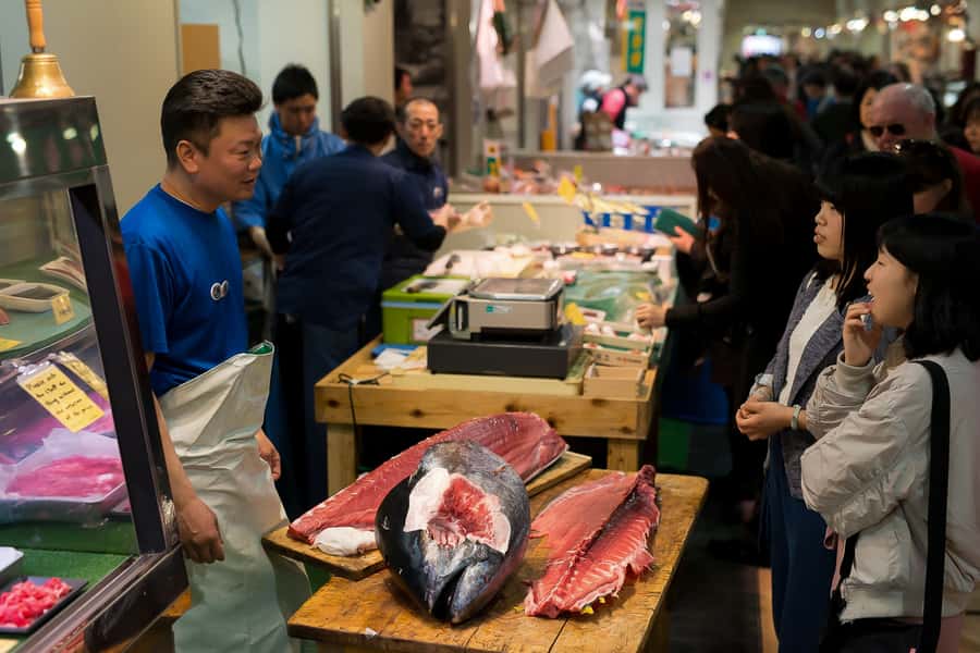 Tokyo: Tsukiji Market Walking Tour & Sushi Cooking Class - The four dishes you make