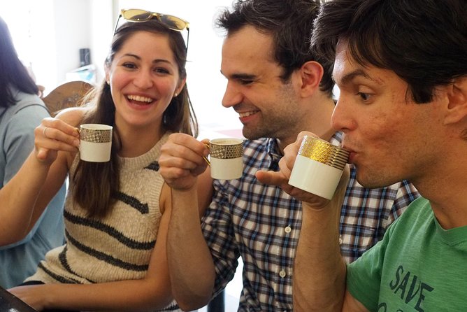 Toronto's First Food Tour: Taste the World in Kensington Market - Meeting at Moonbean Coffee Company at 11:00 a.m.