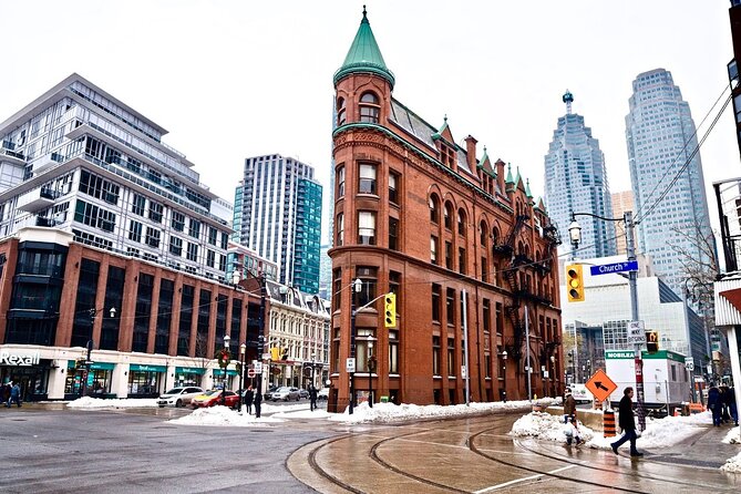 Toronto: St Lawrence Market Food Tour with 6 Food Tastings - What makes this Toronto food walk worth your time