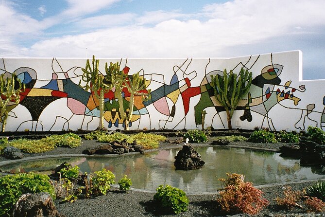 Tour of the César Manrique Foundation and Teguise Market - Teguise Market on Sunday morning