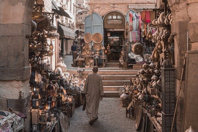 Tour of the Pyramids, Egyptian Museum and Bazaar with lunch - Why this Cairo day tour works