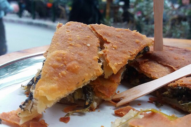 Traditional breakfast in markets with olive oil and honey tasting - Starting at Athinas 41 near Central Market