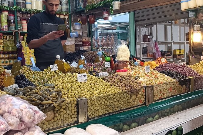 Traditional Souks Shopping Private Tour in Casablanca - The guide can make or break the day
