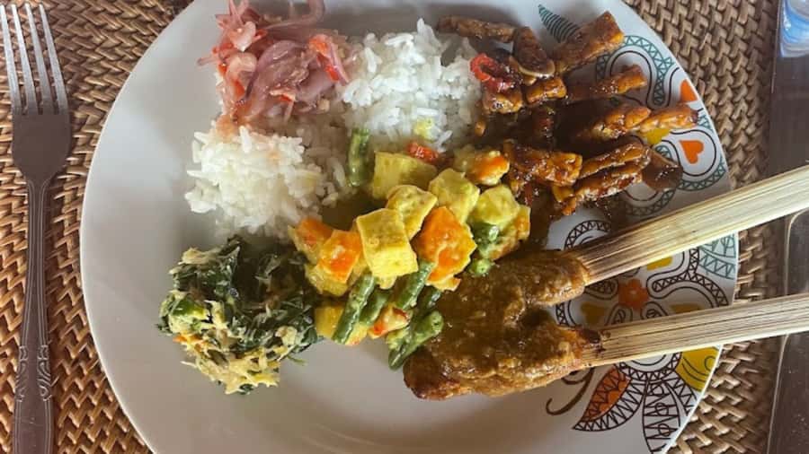Ubud: Cooking Class with Transfers and Optional Market Visit - Why this Ubud class feels different
