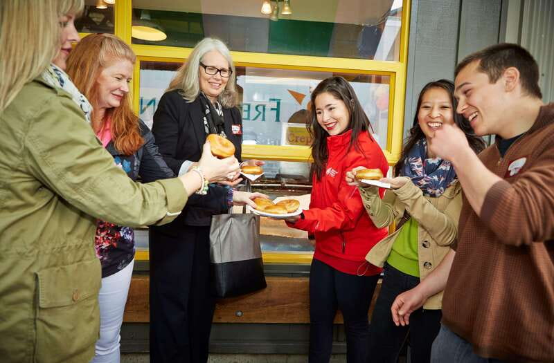 Vancouver: Granville Island Market Tour with Tastings - The guide makes or breaks the two hours