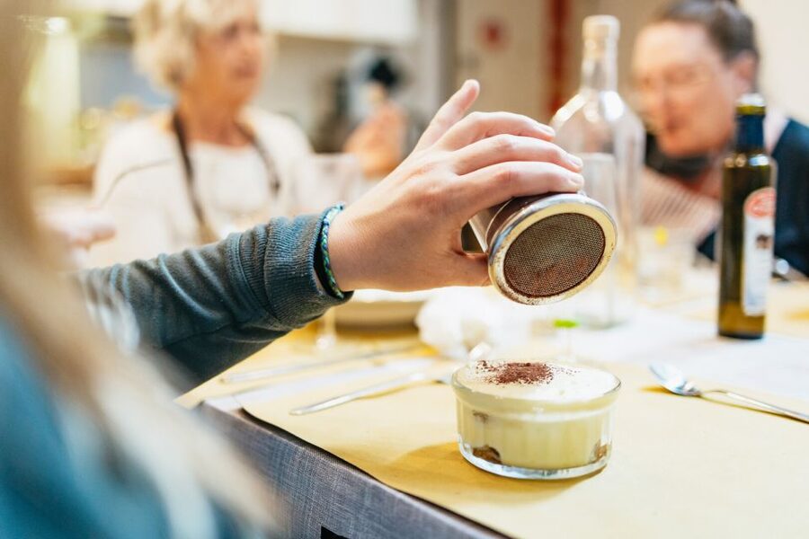 Venice: Rialto Market Tour, Cooking Class, and Lunch - Timing, market closures, and the best session to choose