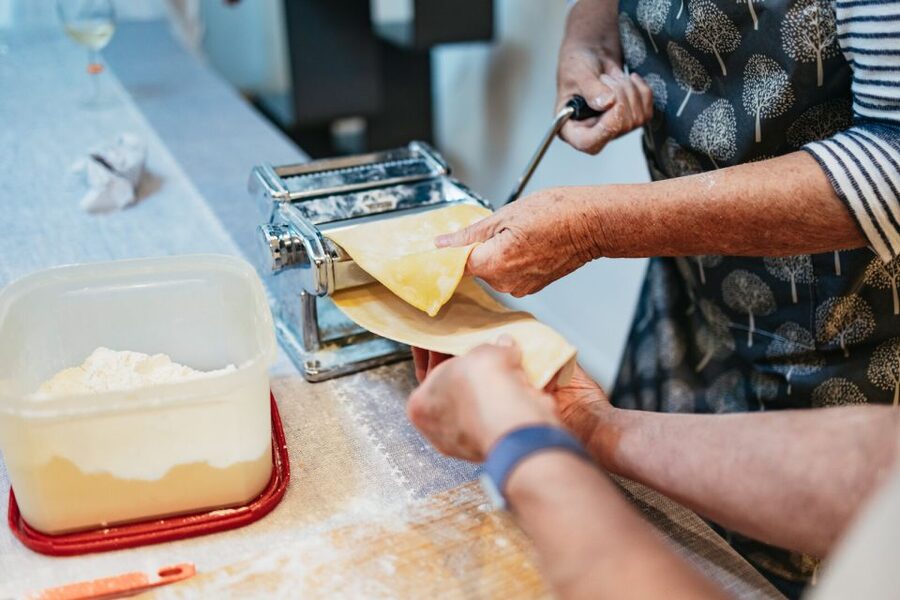 Venice: Rialto Market Tour, Cooking Class, and Lunch - Rolling fresh pasta by hand
