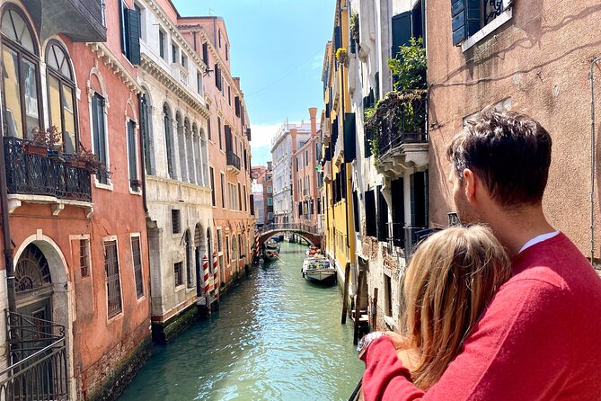 Venice Street Food Tour with Local Guide with Local Food Market Visit - Regional sweets and the final tasting stops