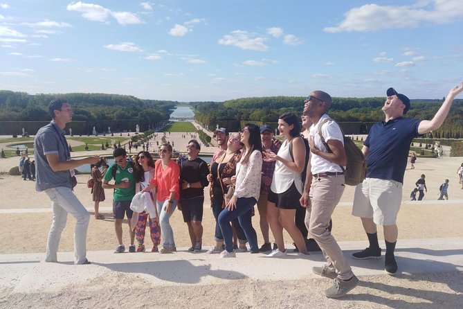 Versailles Bike Tour with Market, Gardens & Guided Palace Tour - Cycling through the gardens and fountains