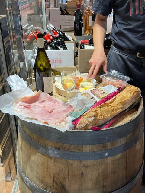 Versailles: Local & small-group Farmers' Market Food Tour - The Royal Vegetable Gardens finale