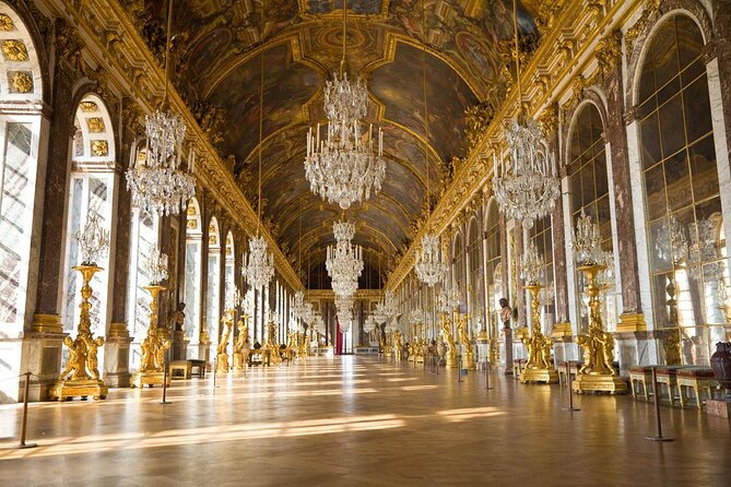 Versailles Palace Bike Tour with Market & Marie-Antoinette hamlet - Key points to know before booking