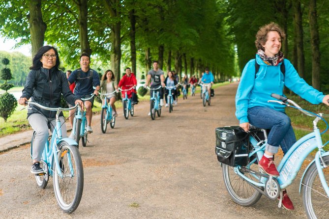 Versailles Palace Bike Tour with Market & Marie-Antoinette hamlet - Queen’s Hamlet and Marie-Antoinette’s private retreat