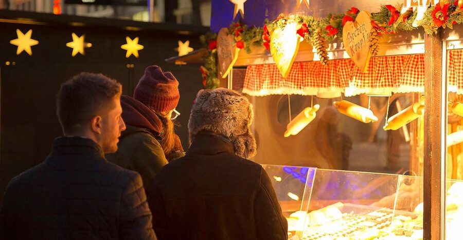 Vienna: Christmas Markets Tour - What happens at the first market