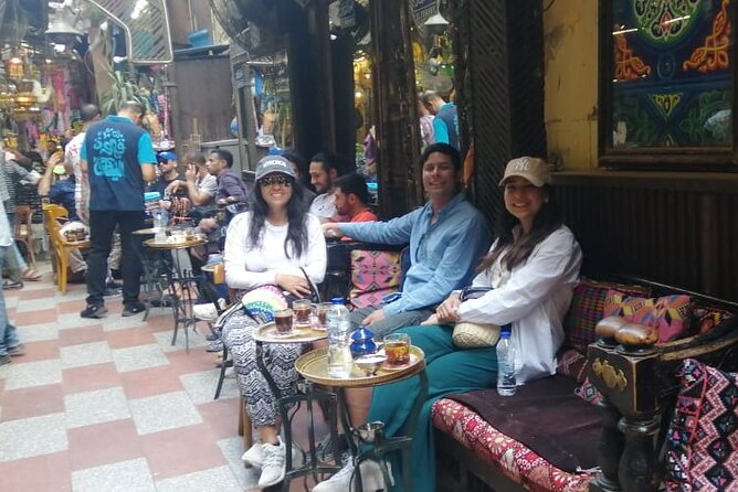 VIP guided Tour Khan El Kahili Market Private Tour and Shopping - Stop one: jewelry, souvenirs, and a personal cartouche