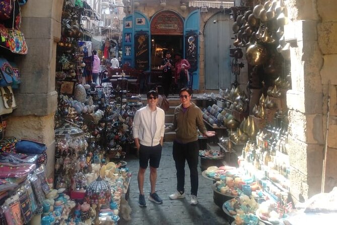 VIP guided Tour Khan El Kahili Market Private Tour and Shopping - Pickup, transport, and the four-hour rhythm