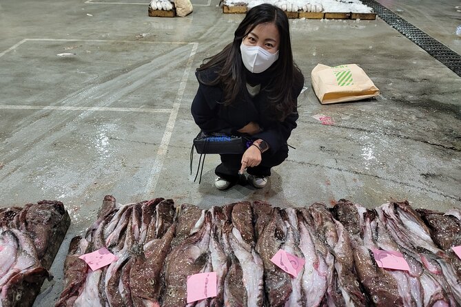 Visit Busan night market and enjoy the night view of Busan harbor - Starting at Jagalchi Station at 7 p.m.