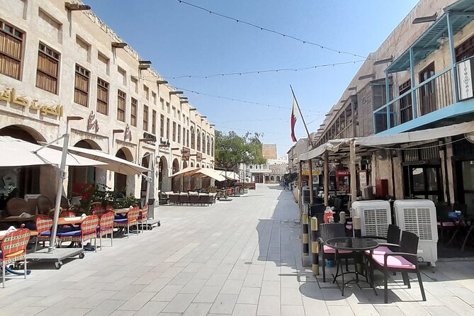 Walking Tour: Discover Souq Waqif, An Almost Free Walking Tour - The guide makes the difference