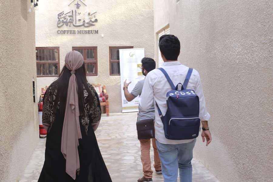 Walking Tour in Dubai. Souks, museums, Local Food Testing - Spices, coffee, and a taste of the Middle East