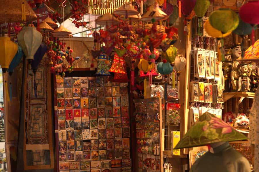 Weekend Hanoi Night Market & Street Food Tour - Key points to know before booking