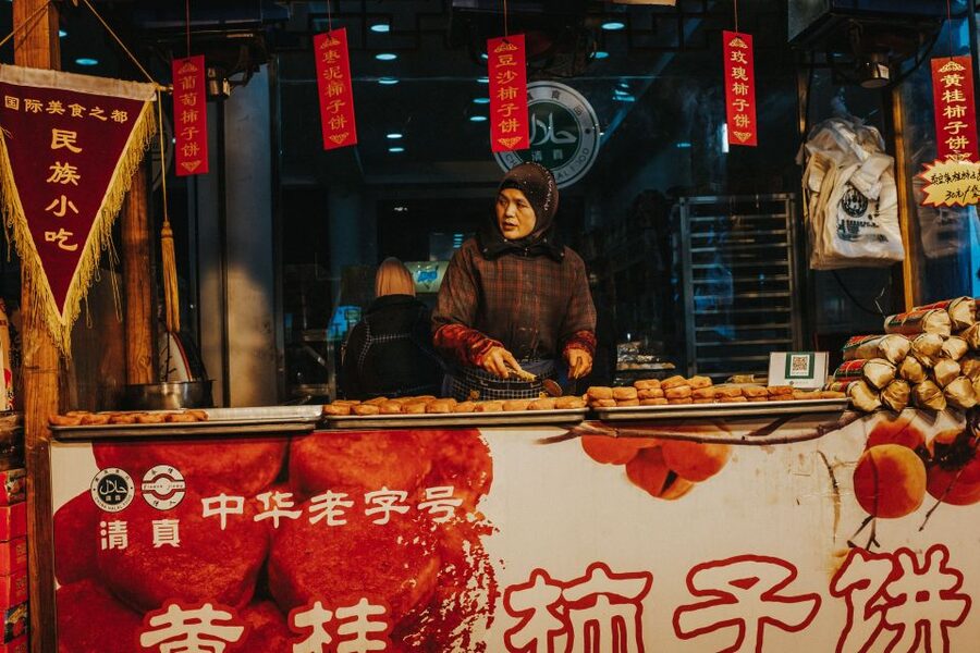 Xi'an Muslim Quarter Night Market Foodie Walking Tour - Should you book the Xi’an Muslim Quarter night walk?