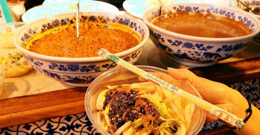 Xi'an Muslim Quarter Night Market Foodie Walking Tour - Why Xi’an’s Muslim Quarter is best explored with a guide