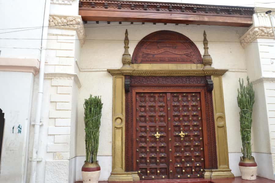 Zanzibar: 3 Hours Private Stone Town walking Tour with Guide - The guides and the value of the private format